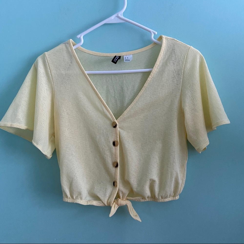 H&M Yellow Flowy Top
